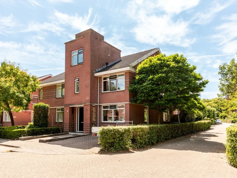 Abrikozenhof 27, Almere