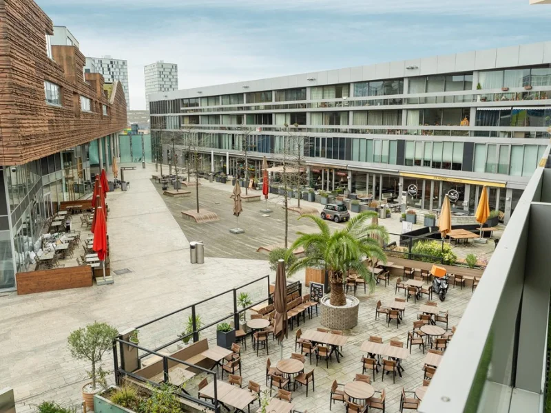 Belfort 56, Almere