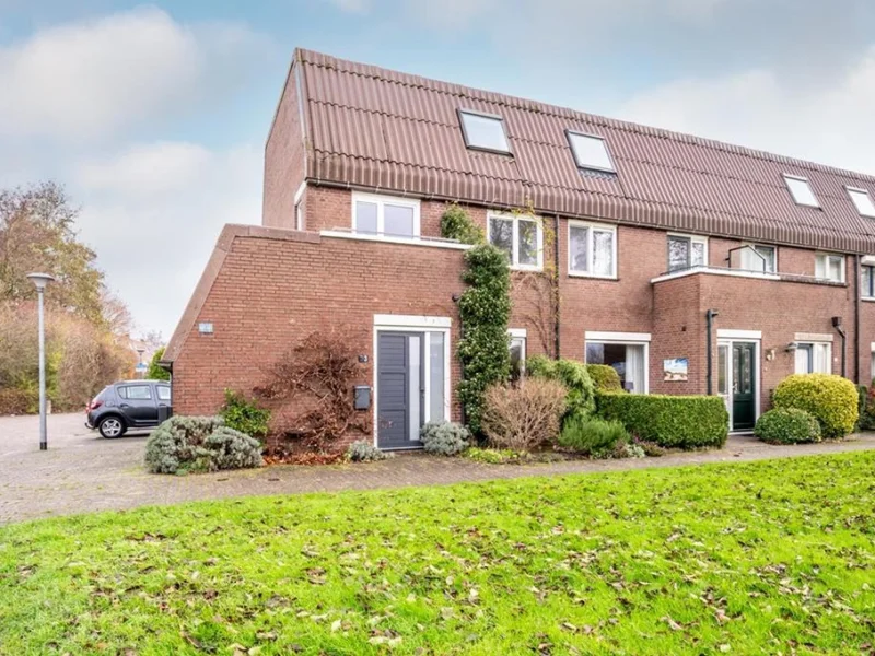 Bosgouw 3, Almere