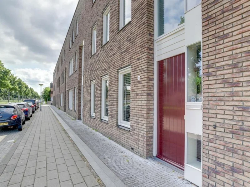 Dek 35, Almere