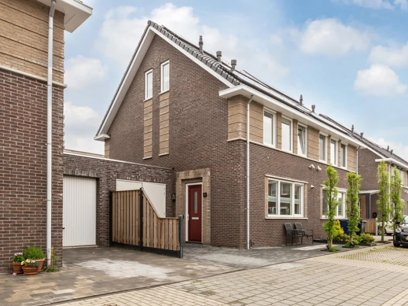 Doerianstraat 12, Almere