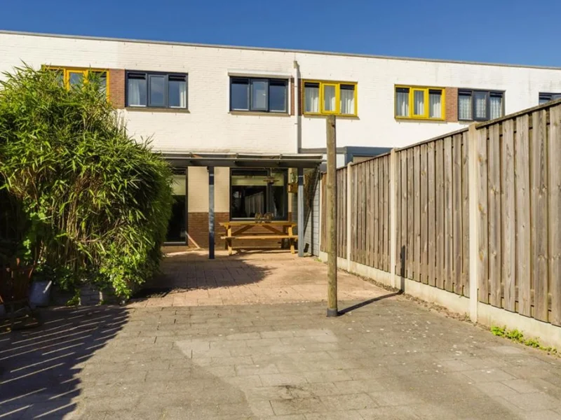 Ecrustraat 21, Almere