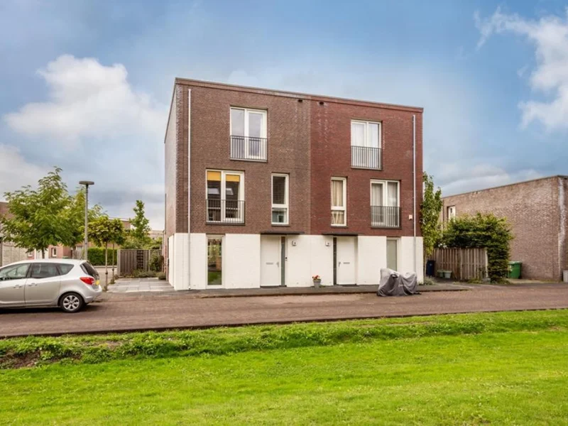 Eddastraat 16, Almere