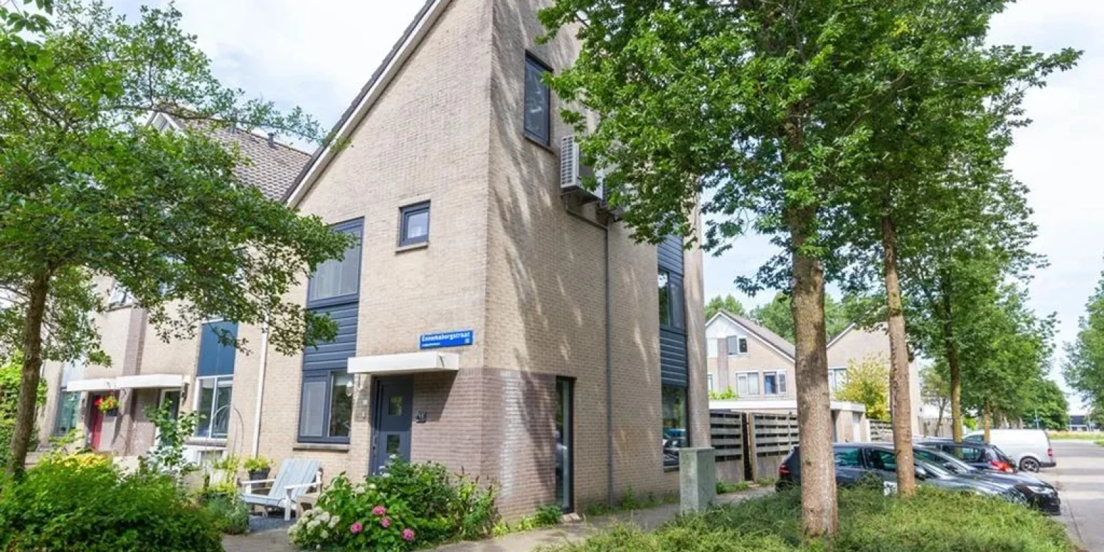 Ennemaborgstraat 2, Almere