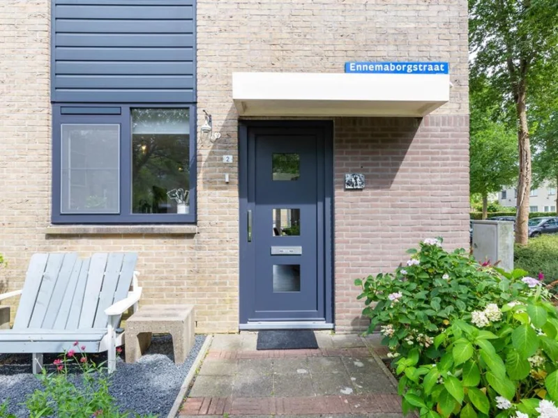 Ennemaborgstraat 2, Almere