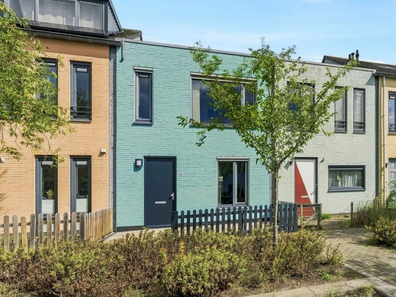 Eucalyptastraat 25, Almere