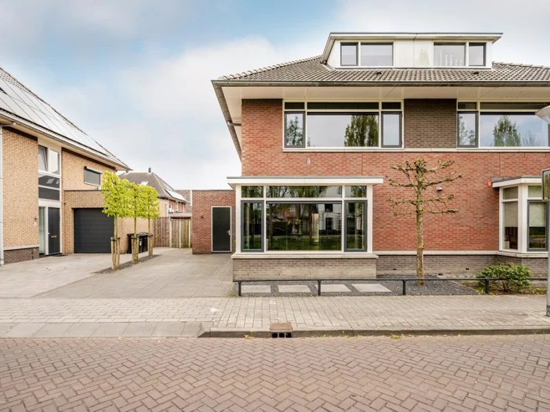 Gerrit Th. Rotmanlaan 2, Almere