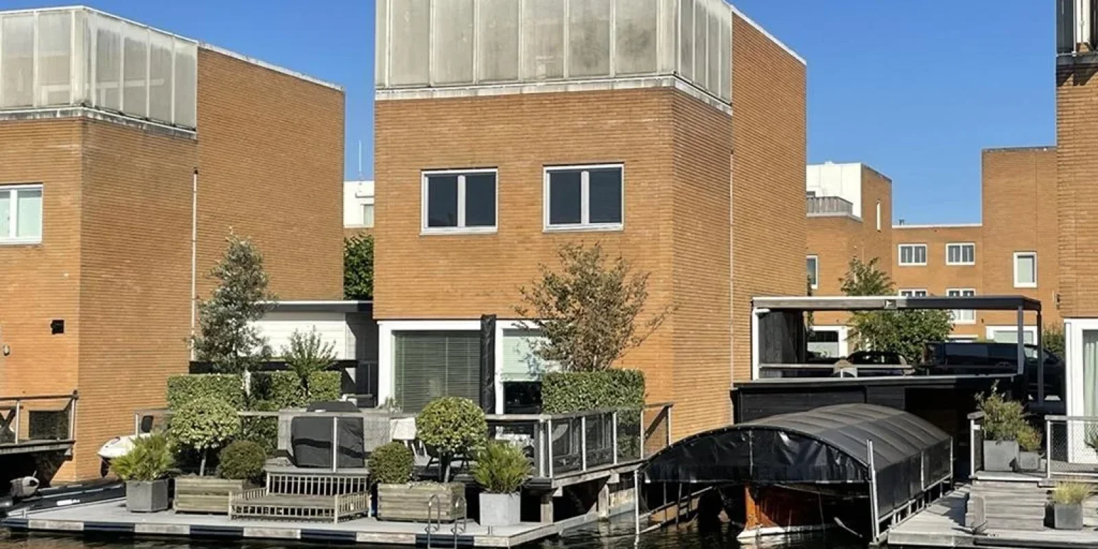 Giek 10, Almere