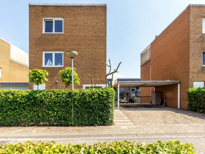 Giek 16, Almere