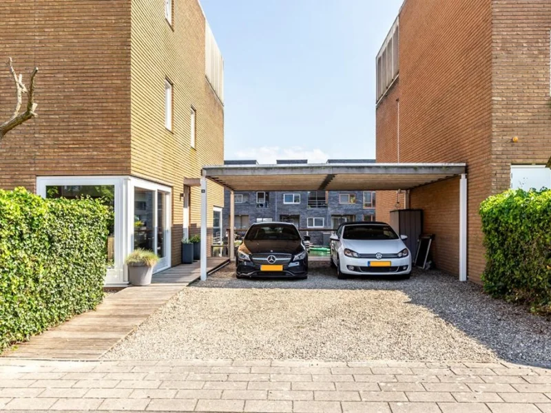 Giek 16, Almere
