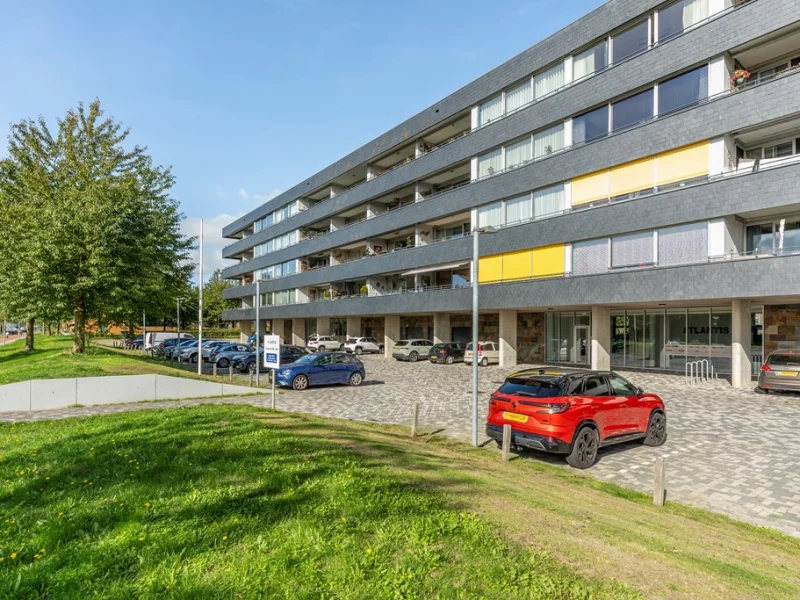Grootzeil 302, Almere