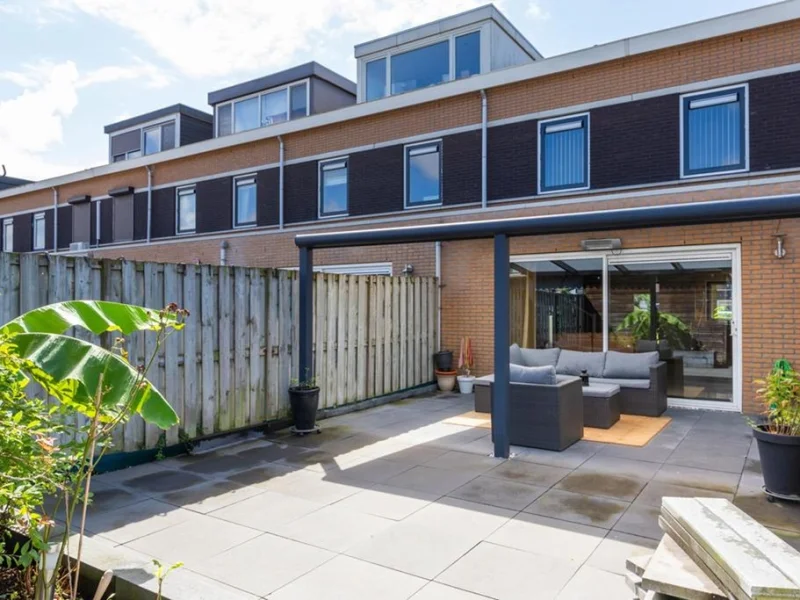 Hans Andreusstraat 5, Almere