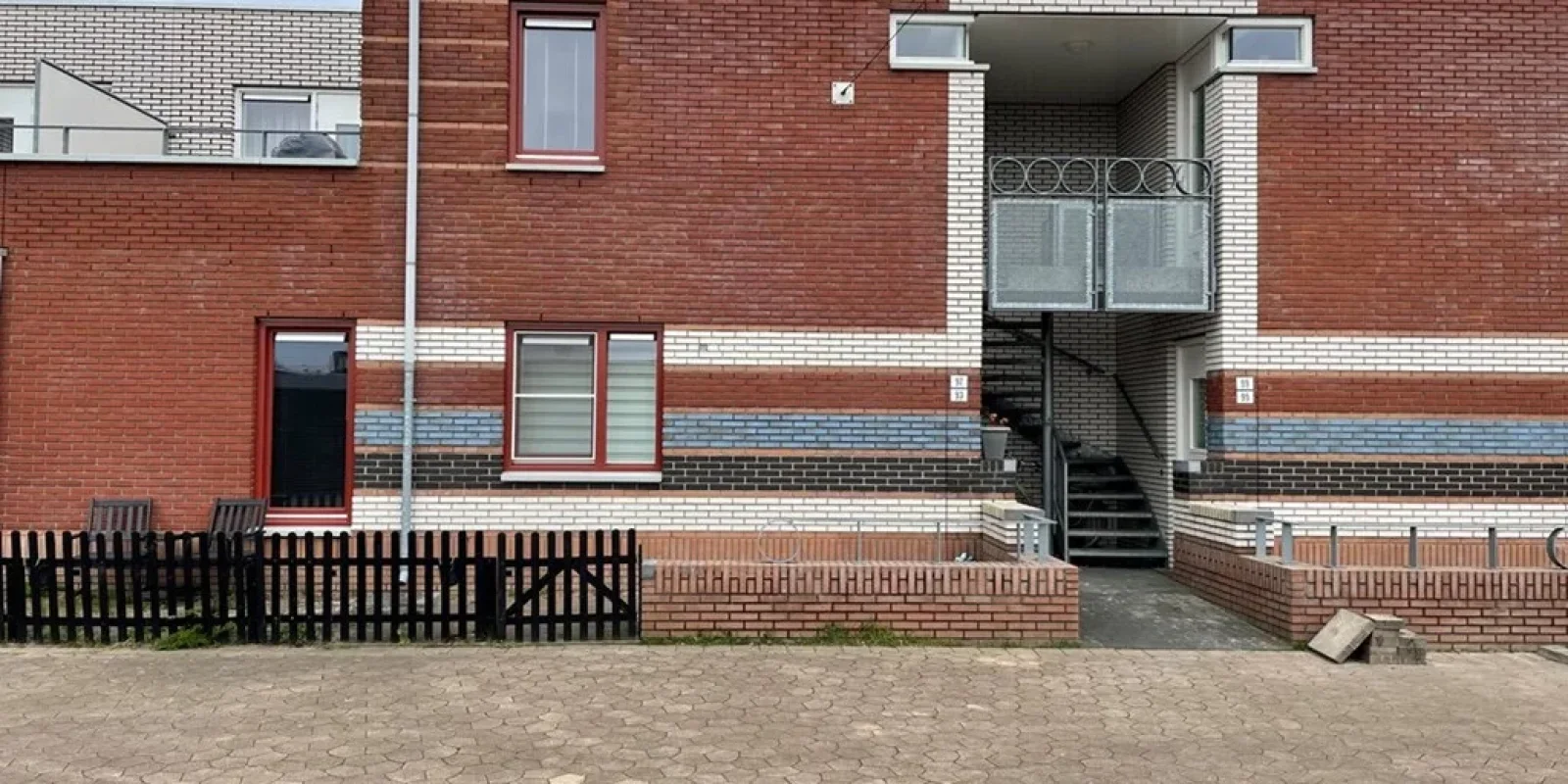 James Cookroute 93, Almere