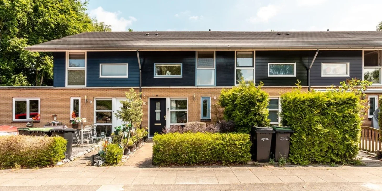 Januaristraat 26, Almere