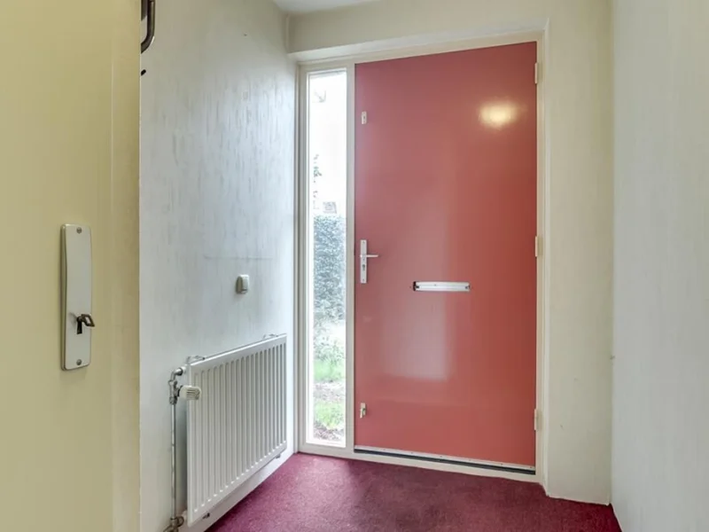 Karmozijnhof 7, Almere