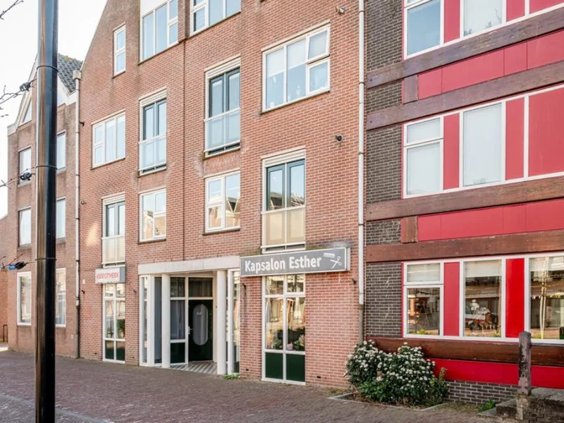 Kerkgracht 44, Almere
