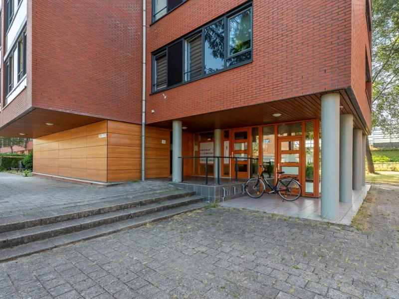 06-Laan der V.O.C. 346 - Almere.jpg