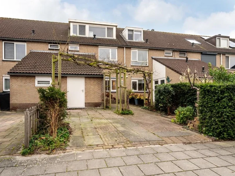 Leermosstraat 30, Almere