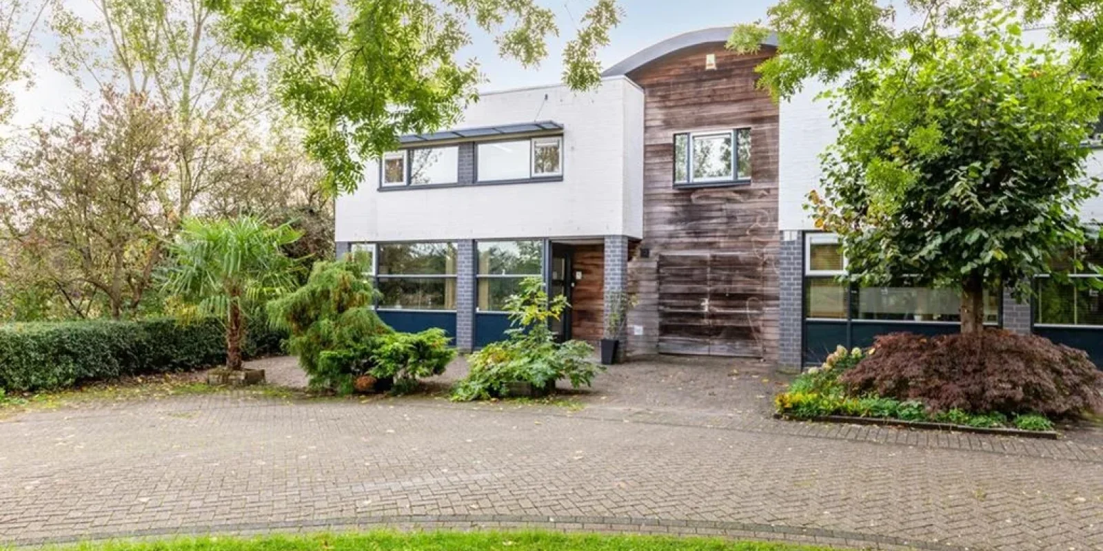 Libelleplantsoen 8, Almere