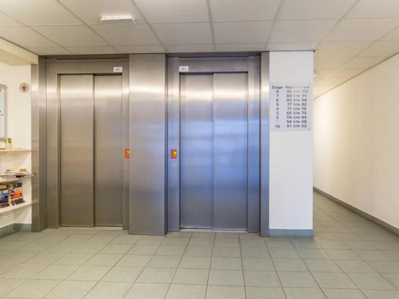 Marga Klompéhof 90, Almere