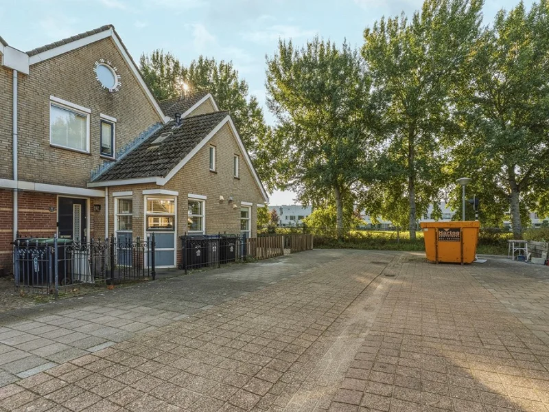 00a-Nertspad 25 - Almere.jpg