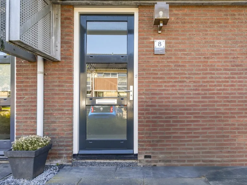 Olle Kapoenstraat 8, Almere