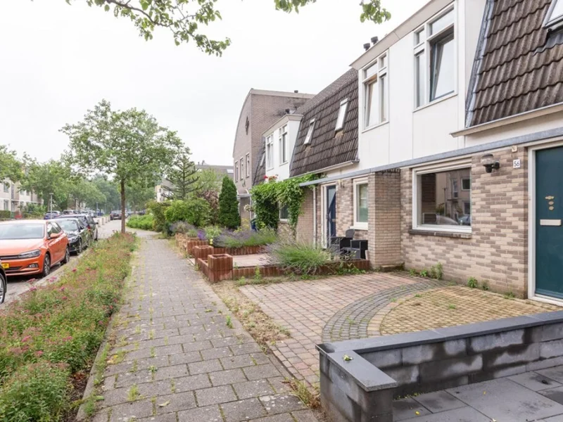 Pasolinistraat 56, Almere