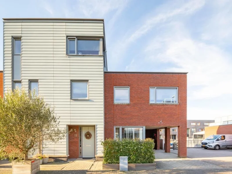 Plecht 13, Almere