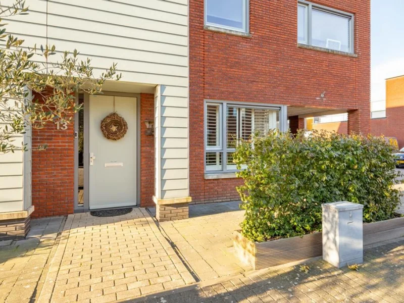 Plecht 13, Almere