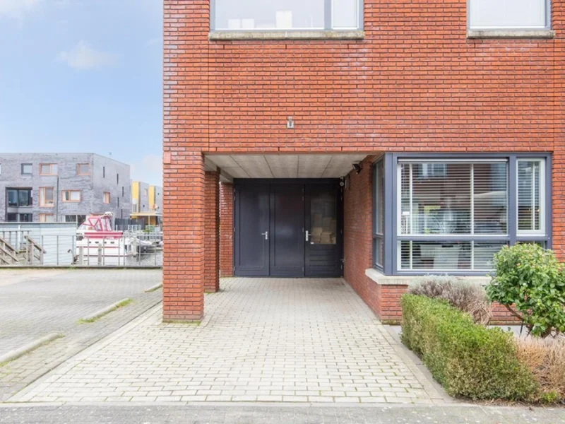 Plecht 15, Almere