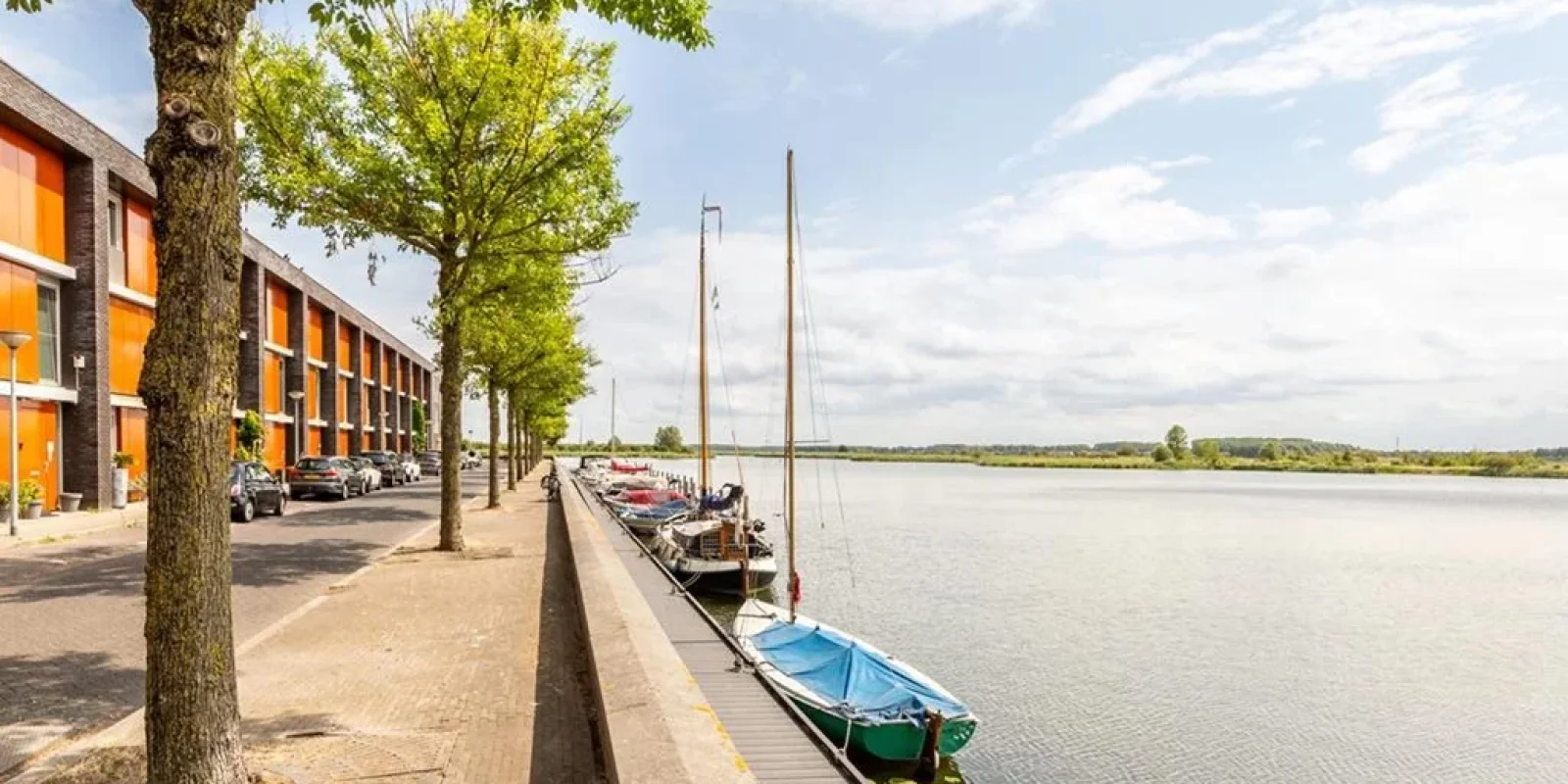 Ploeganker 17, Almere