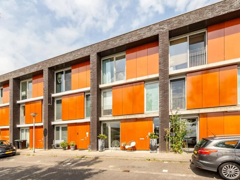 Ploeganker 17, Almere
