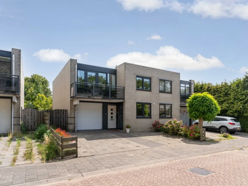 Rondostraat 36, Almere