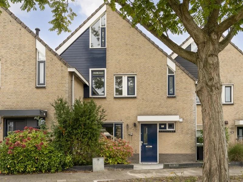 Schönbergweg 15, Almere