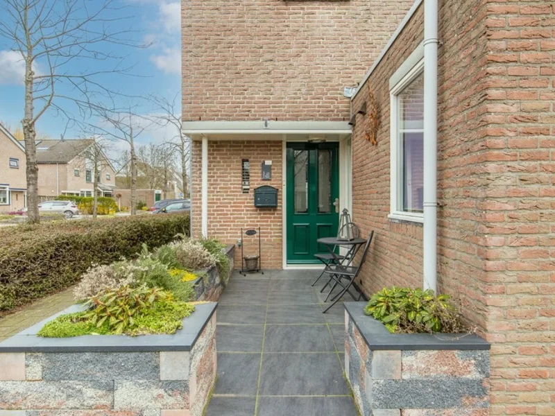Schönbergweg 72, Almere