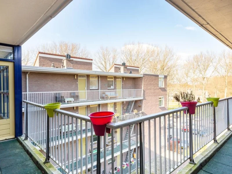 Terpmeent 66, Almere
