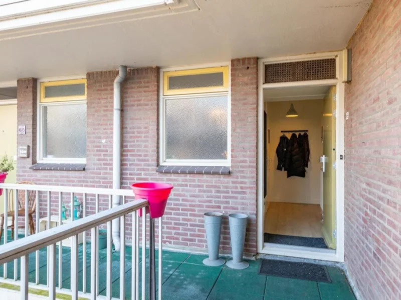 Terpmeent 66, Almere
