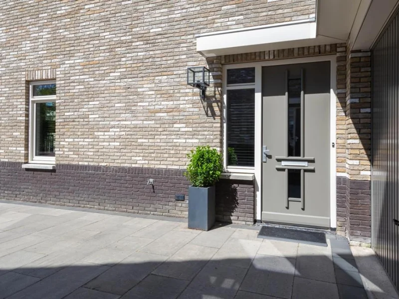 Woudlaar 6, Almere