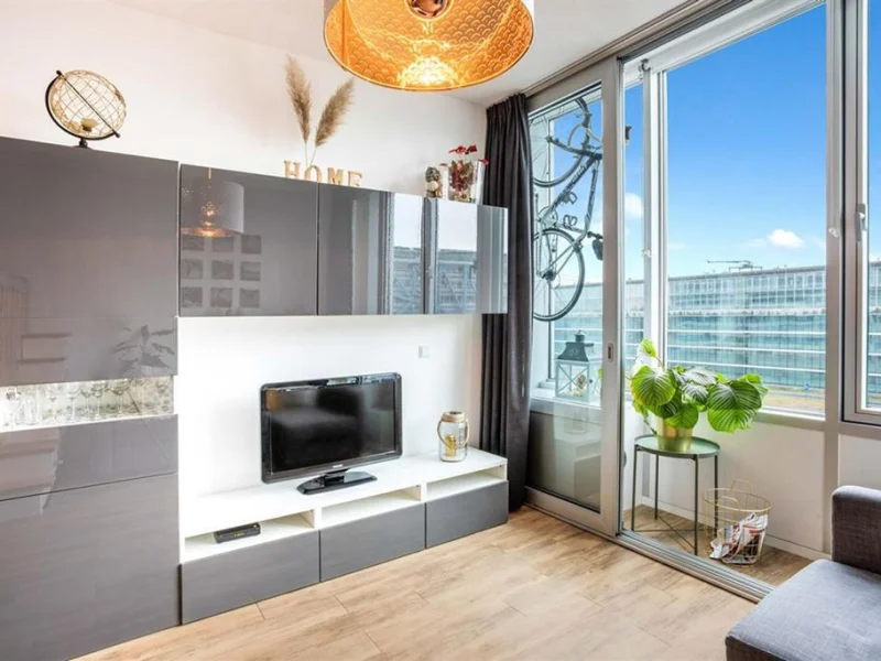 Bos en Lommerplantsoen 17-F, Amsterdam