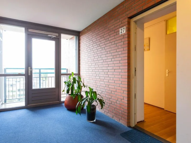 Cornelis van Rijplantsoen 27, Amsterdam