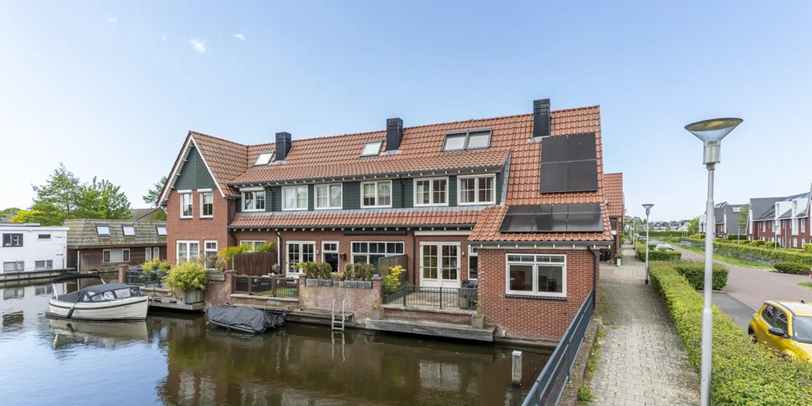Leeghwater 82, Hillegom