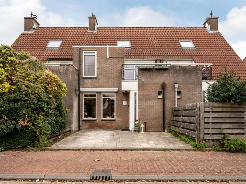 De Veste 15 42, Lelystad