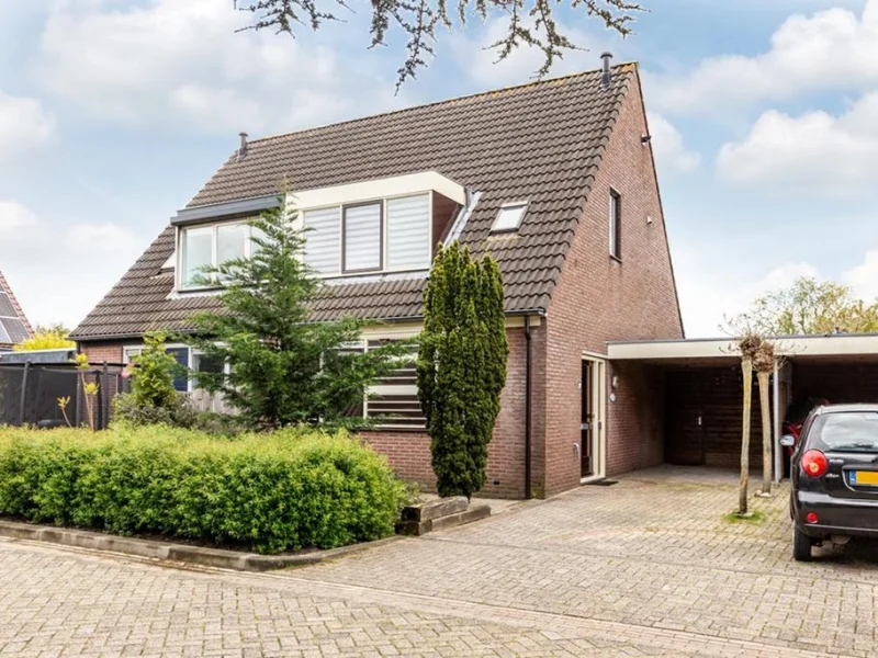 Horst 32 32, Lelystad