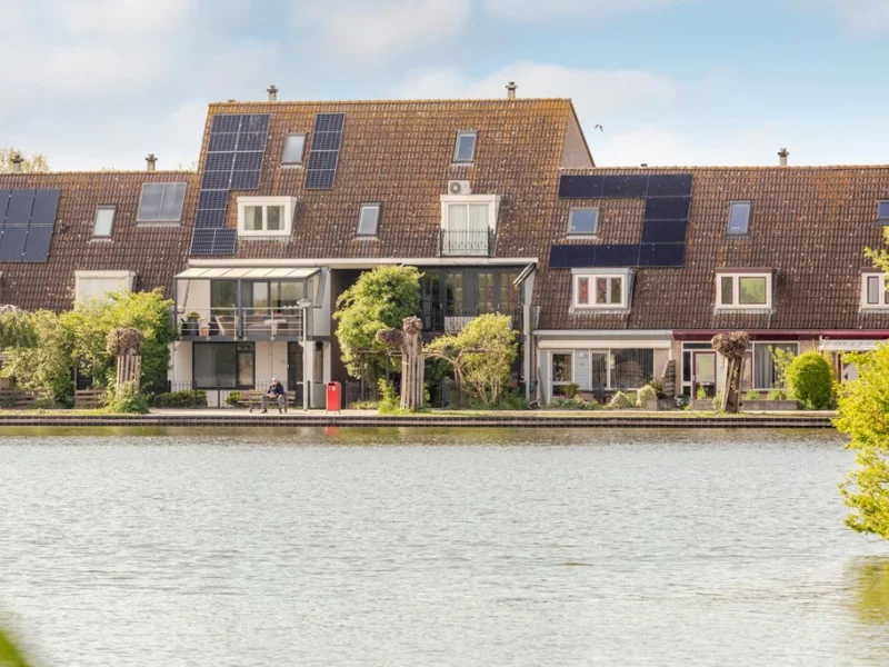 Lemmerkade 46, Lelystad