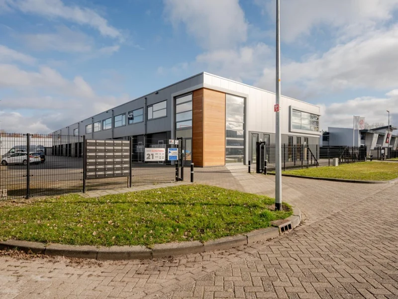 Schutweg 21-17, Lelystad