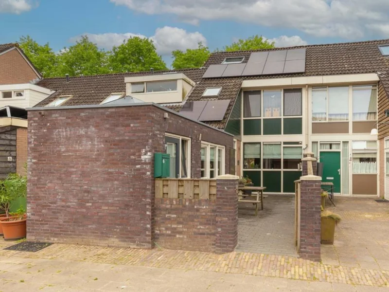 Joan Vuistpad 6, Vollenhove